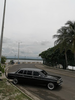 Paseo-de-los-Turistas.-PUNTARENAS-COSTA-RICA-MERCEDES-W123-LWB-LANG-LIMOUSINE.jpg